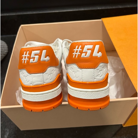 LV Trainer Sneaker - Picture 4 of 8